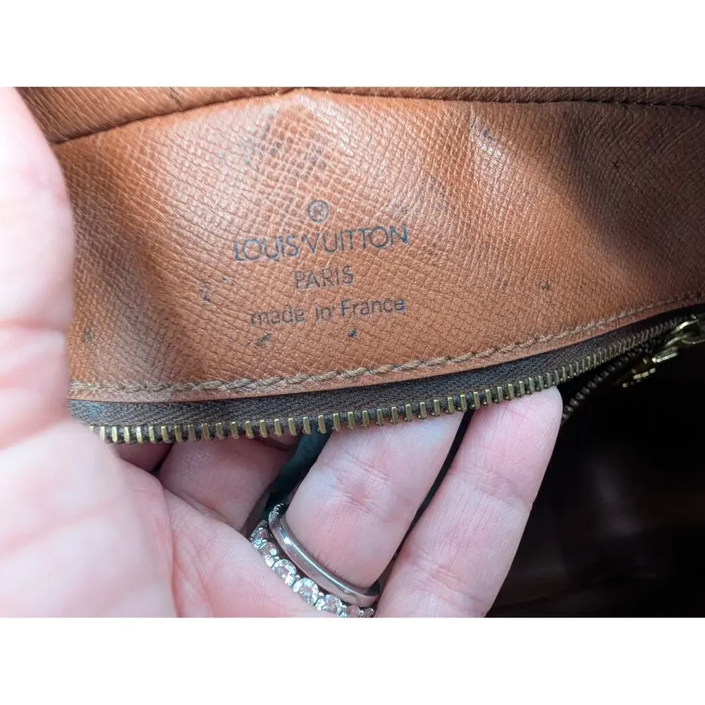 Authentic Louis Vuitton Nile Monogram Crossbody Bag with Cert of Authenticity